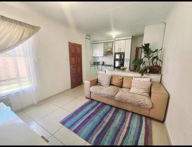 3 BEDROOM HOUSE FOR SALE IN SALFIN